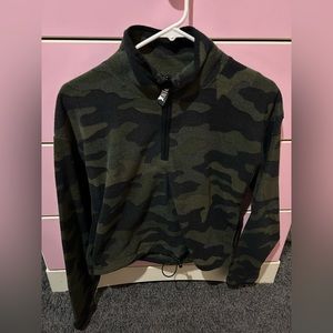 PINK camo 1/2 zip fleece sweatshirt